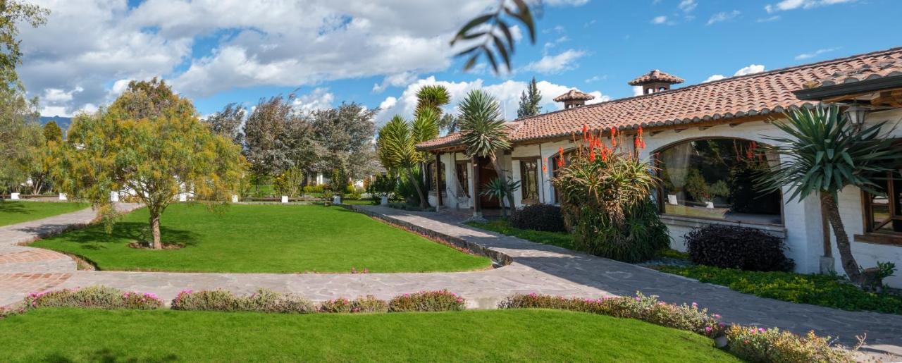 Hotel Hacienda Abraspungo Riobamba Extérieur photo